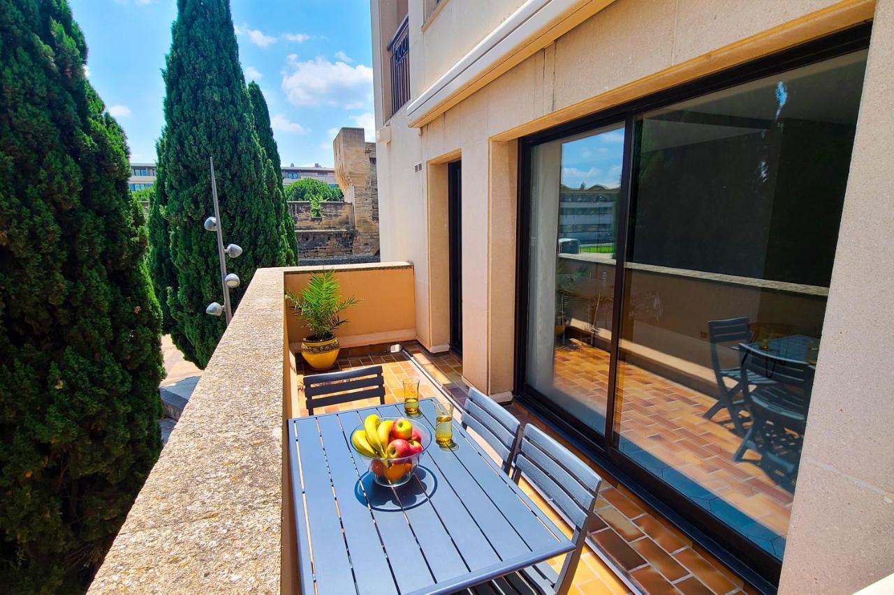Regard Sur Les Remparts - Terrasse & Parking Lägenhet Avignon Exteriör bild